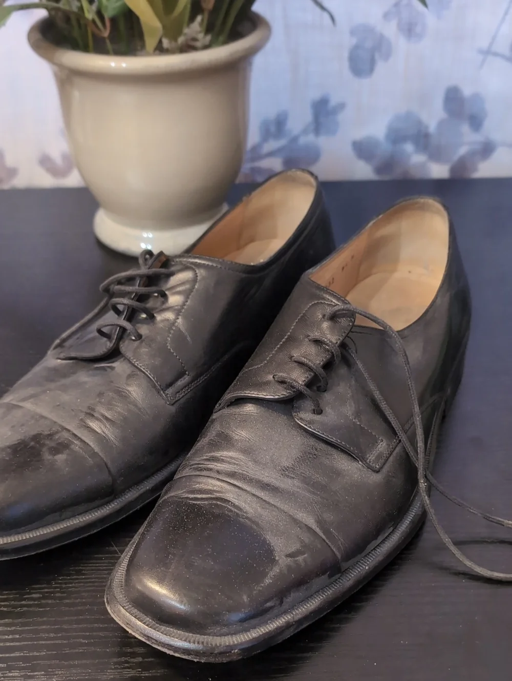 Bruno Magli Black Leather Derby Dress Shoes